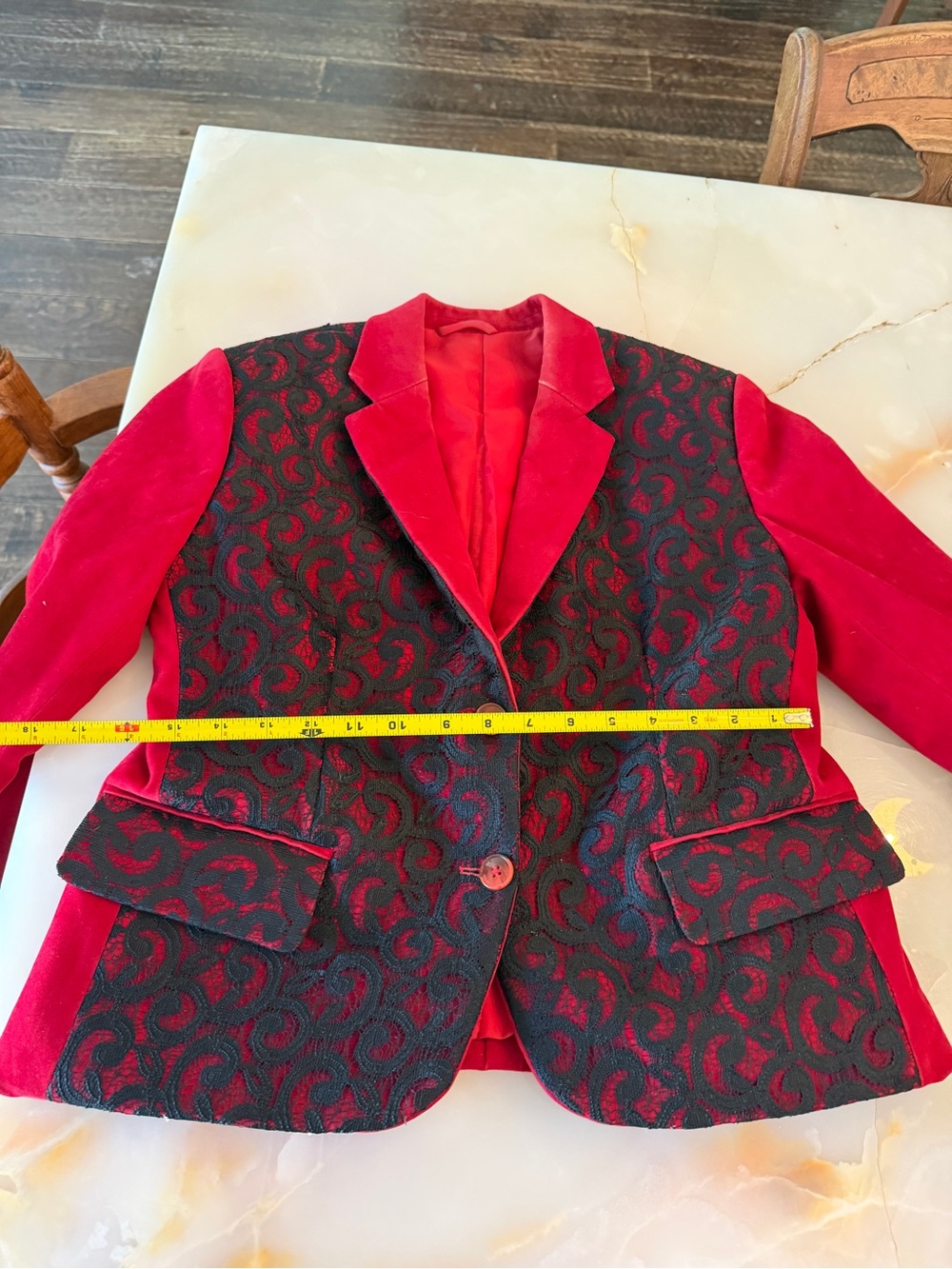Vintage Red and Black Patterned Women's Blazer - Picture 8 of 10